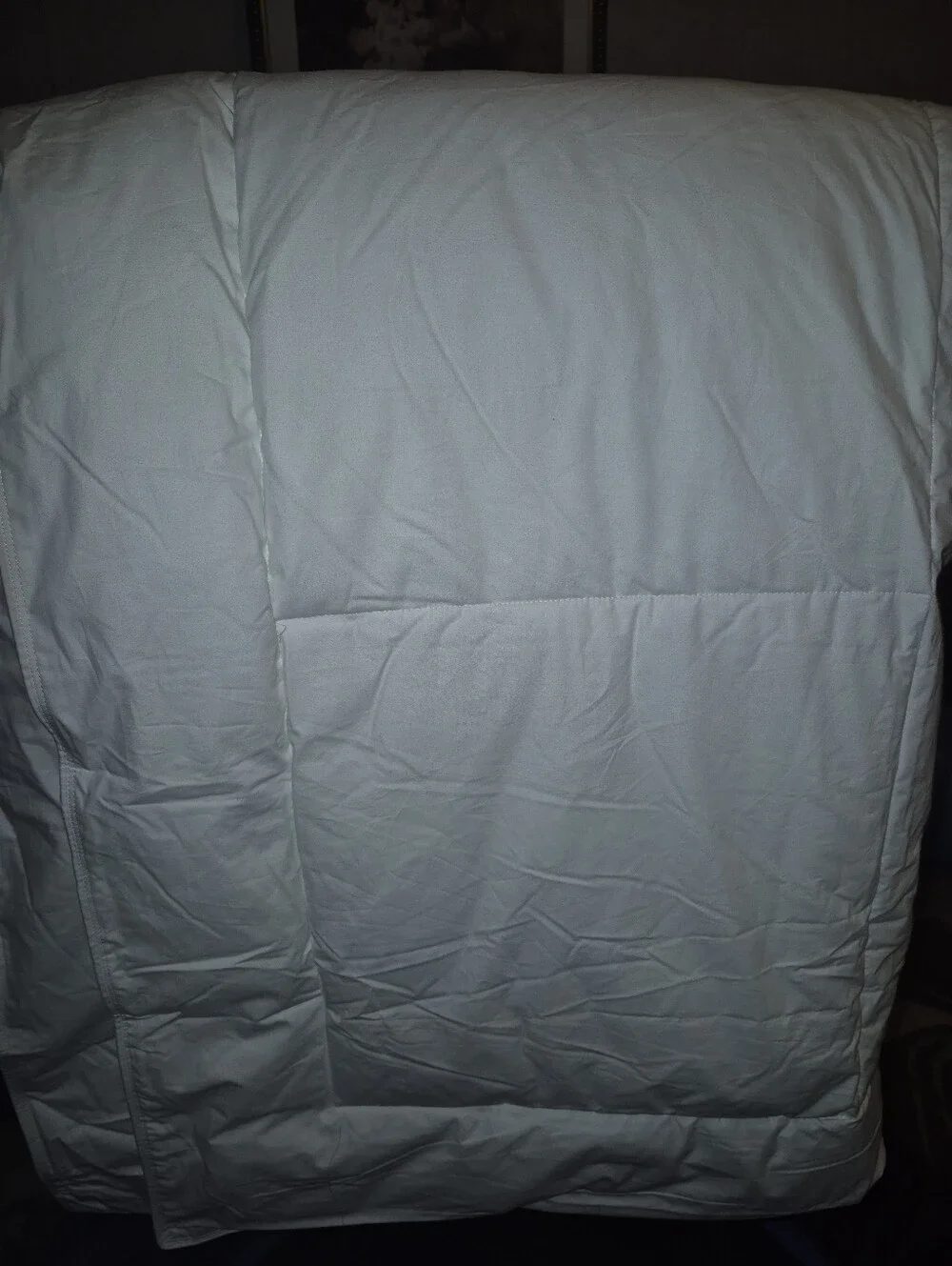 Twin Hotel Style Comforter